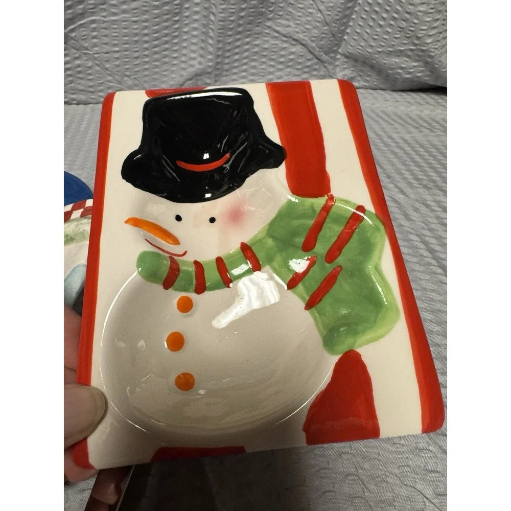 5 Piece Snowmen Cheese, Butter, Or Treat Set. Plates‎ Are 6 X 5. Knives 4 Inches